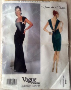 Snitmnster Vouge Oscar de la Renta