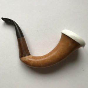 Gammel krum pibe