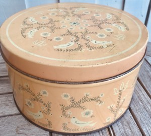 Rosa dse med fugledecor