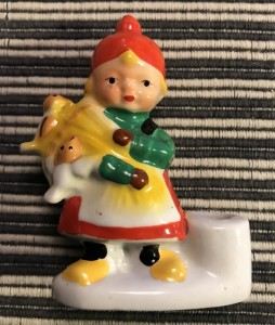 Karen K lysestage porceln pige m. fuglenegg